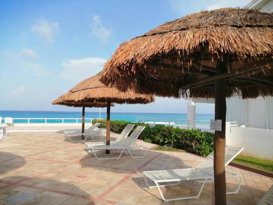 Confortable Depa En Condominio Frente Al Mar! 칸쿤 외부 사진